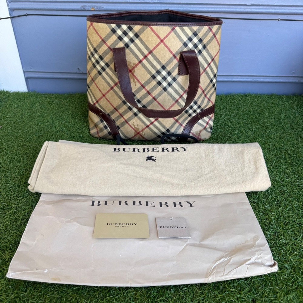 Vintage Authentic Burberry Haymarket Nova Check Knight Medium Tote Bag READ